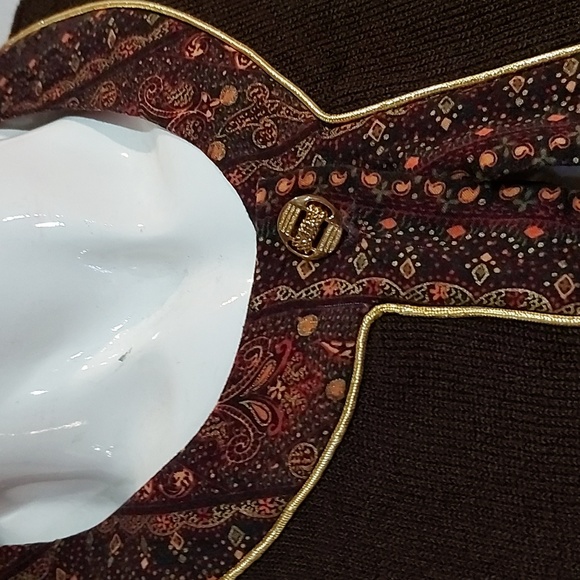 Ladie's long sleeve L button up cardigan - Picture 2 of 7